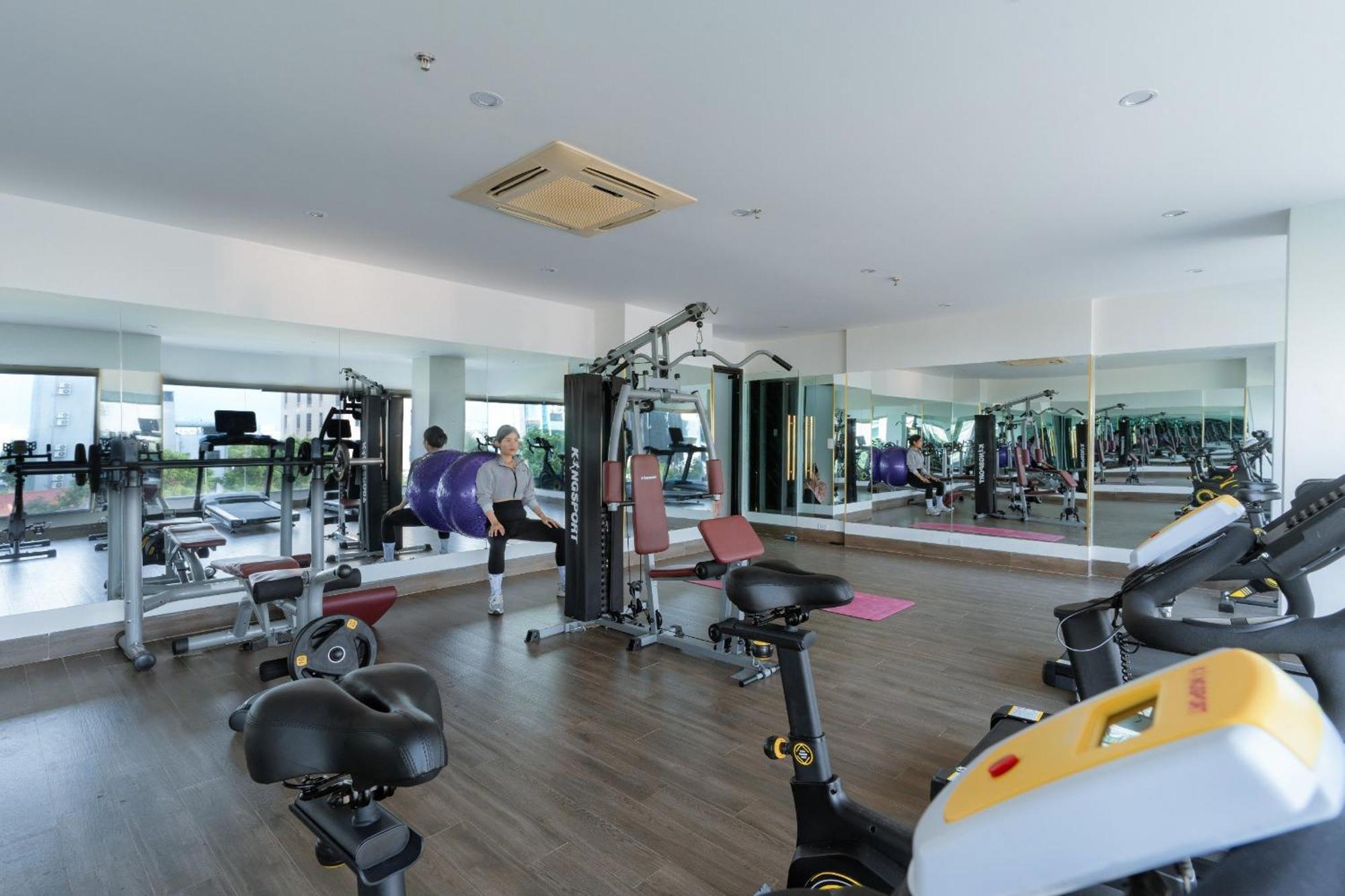 Vian Hotel And Spa Danang Bagian luar foto